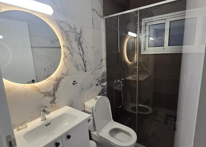 Maestro Family - * לרנקה