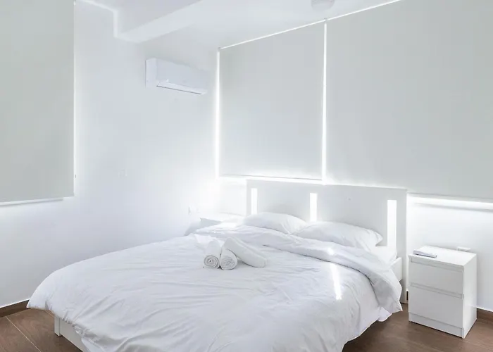 Maestro Family - * לרנקה